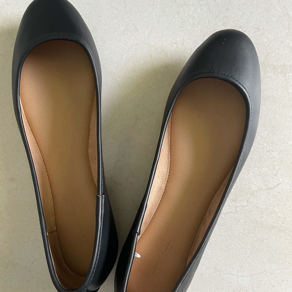 Black flats